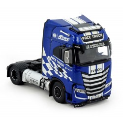 Tekno 83136 Iveco Pace Truck