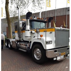 Tekno 87040 van den Herk