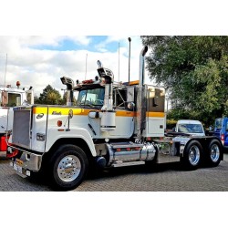 Tekno 87040 van den Herk