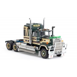 Drake Z88005 Mack Bicentennial Superliner "William Hovell"