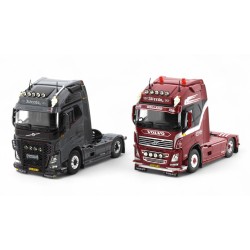 Tekno 87529 Set 2 x Volvo Weeda
