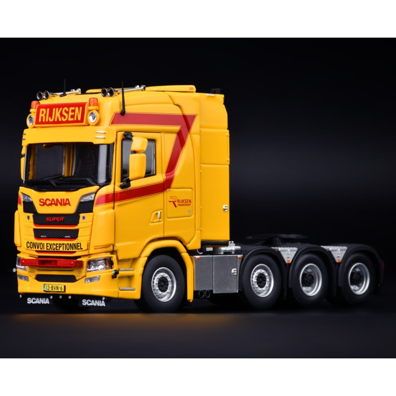 IMC 32-0241 Rijksen Transport